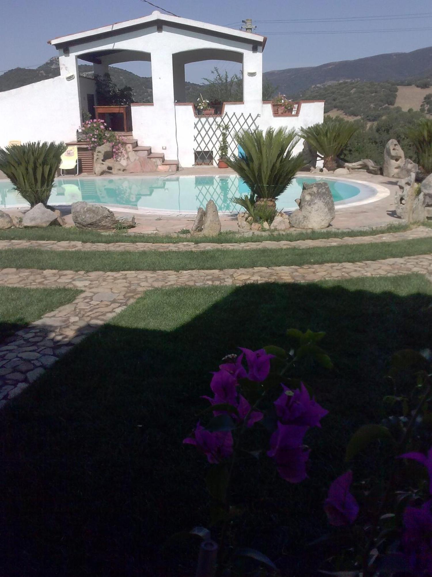 Agriturismo B&B Domo De Resteblas Berchidda Eksteriør bilde