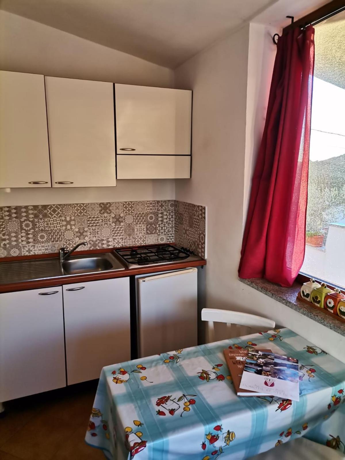 Agriturismo B&B Domo De Resteblas Berchidda Eksteriør bilde