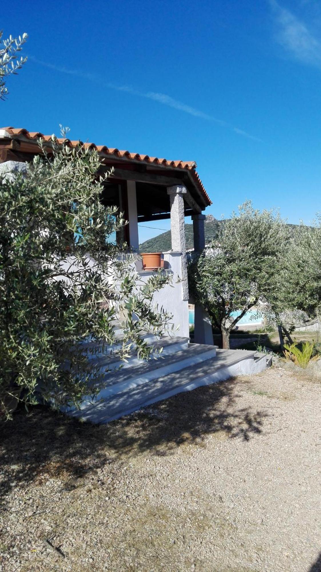 Agriturismo B&B Domo De Resteblas Berchidda Eksteriør bilde