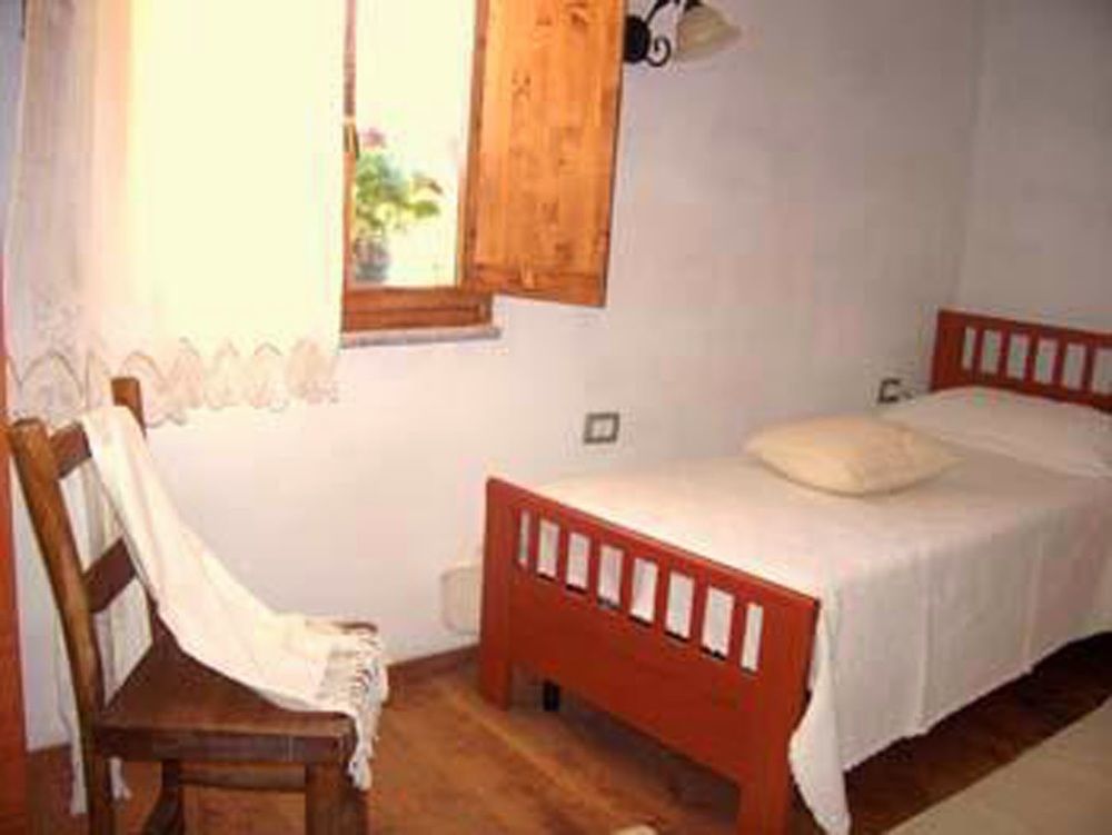 Agriturismo B&B Domo De Resteblas Berchidda Eksteriør bilde